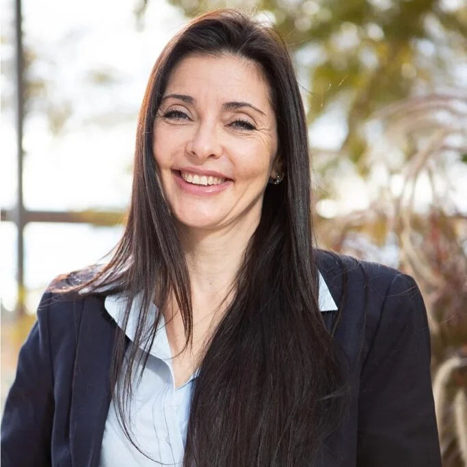 marisa@livingsitges.com